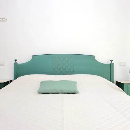Cute And Bright, Next To Pigneto *
